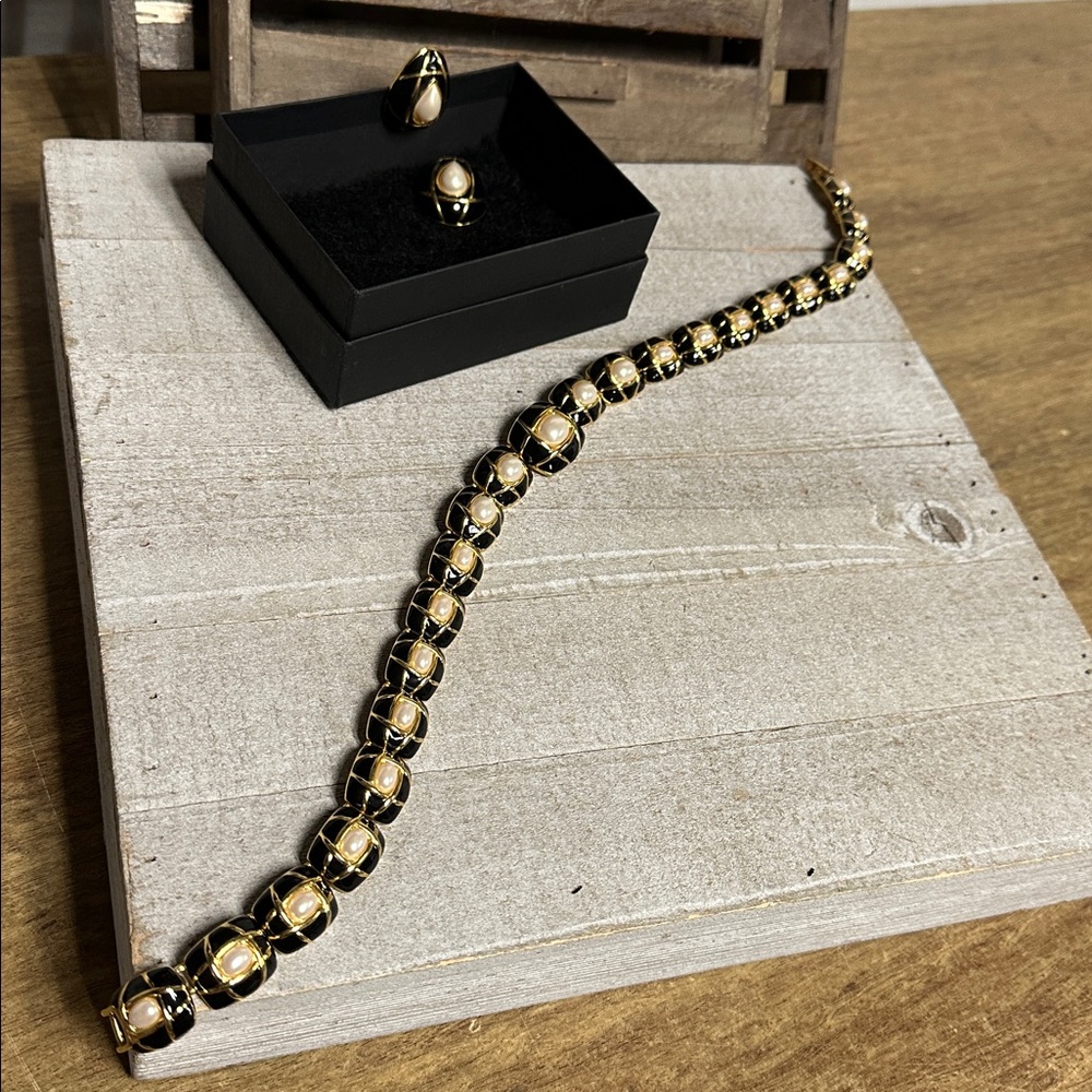 Napier great shape vintage chunky statement blk gold pearl earrings necklace set - Picture 9 of 9